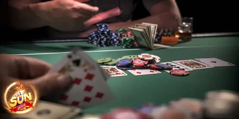 Chiến lược nâng cao kỹ năng với cách chơi game bài poker online