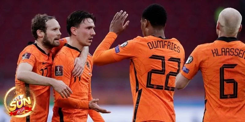 Những ngôi sao rực sáng của bóng đá Hà Lan