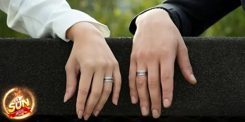 Mơ thấy nhẫn cưới của người khác mang đến cơ hội hợp tác sinh lời