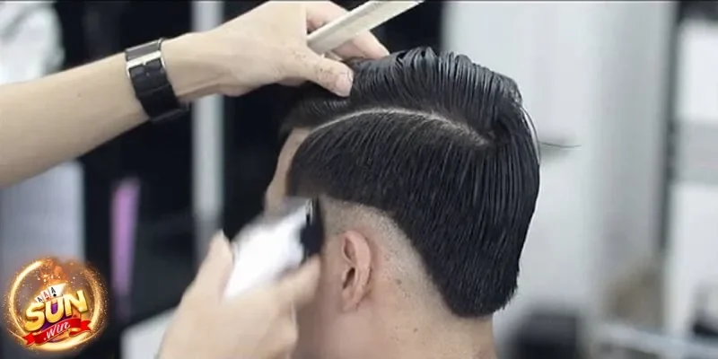 Tự cắt tóc khi mơ thấy cắt tóc là dấu hiệu của sự chủ động